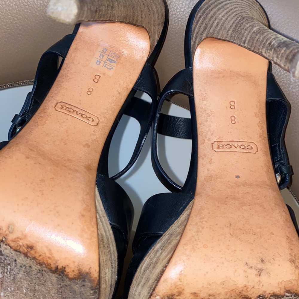 Black leather coach heels size 8 - Picture 4 of 8